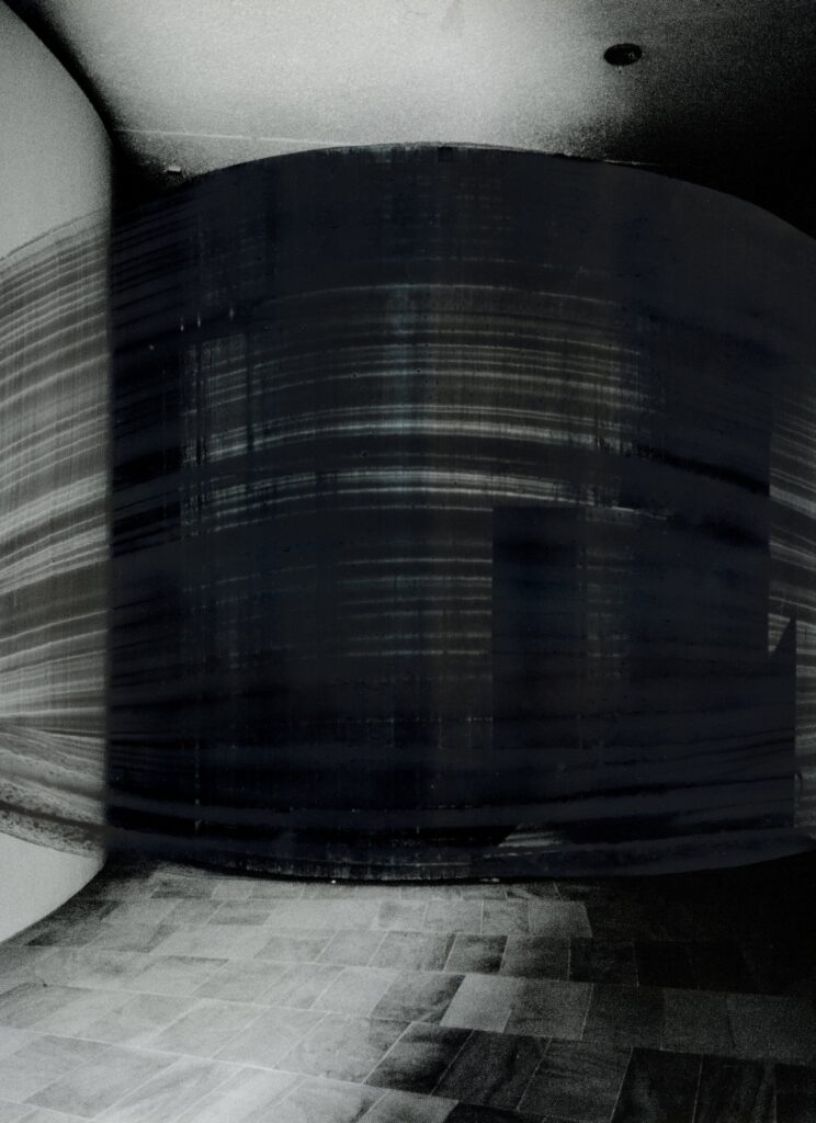 Remix Series, oil on paper, 30×25 cm, 2023